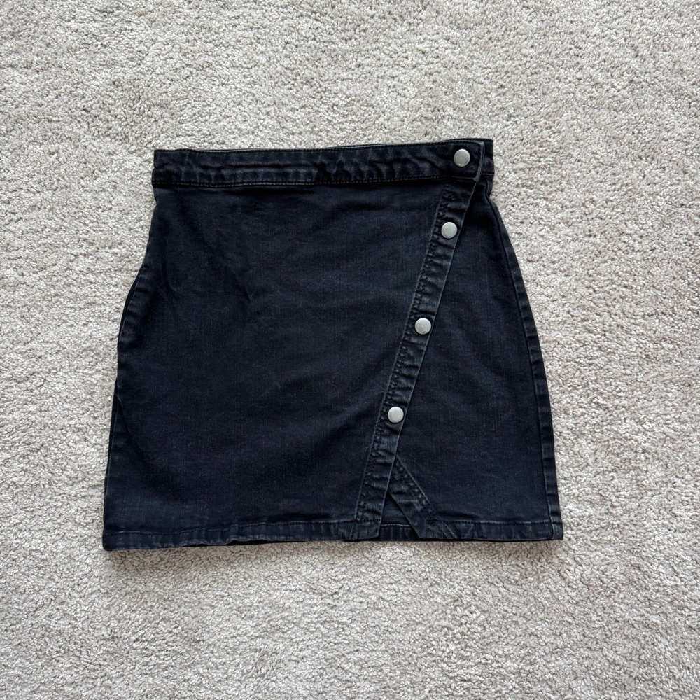 We The Free Free People Black Denim Snap Front Wrap Mini Skirt Size 26